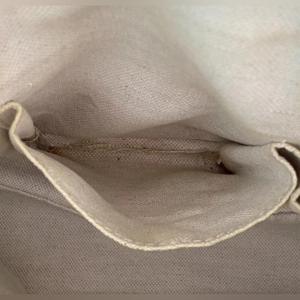 Authentic Gucci Tote Bag GG Canvas Beige Brown Leather. - Picture 10 of 17